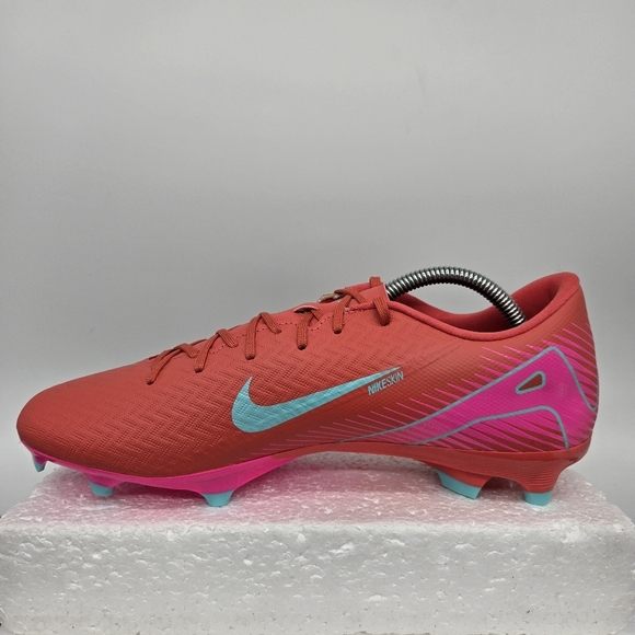 Nike Mercurial Vapor 16 Academy Multi-Ground Low-Top Soccer Cleats Men's Size 10 - Picture 6 of 9